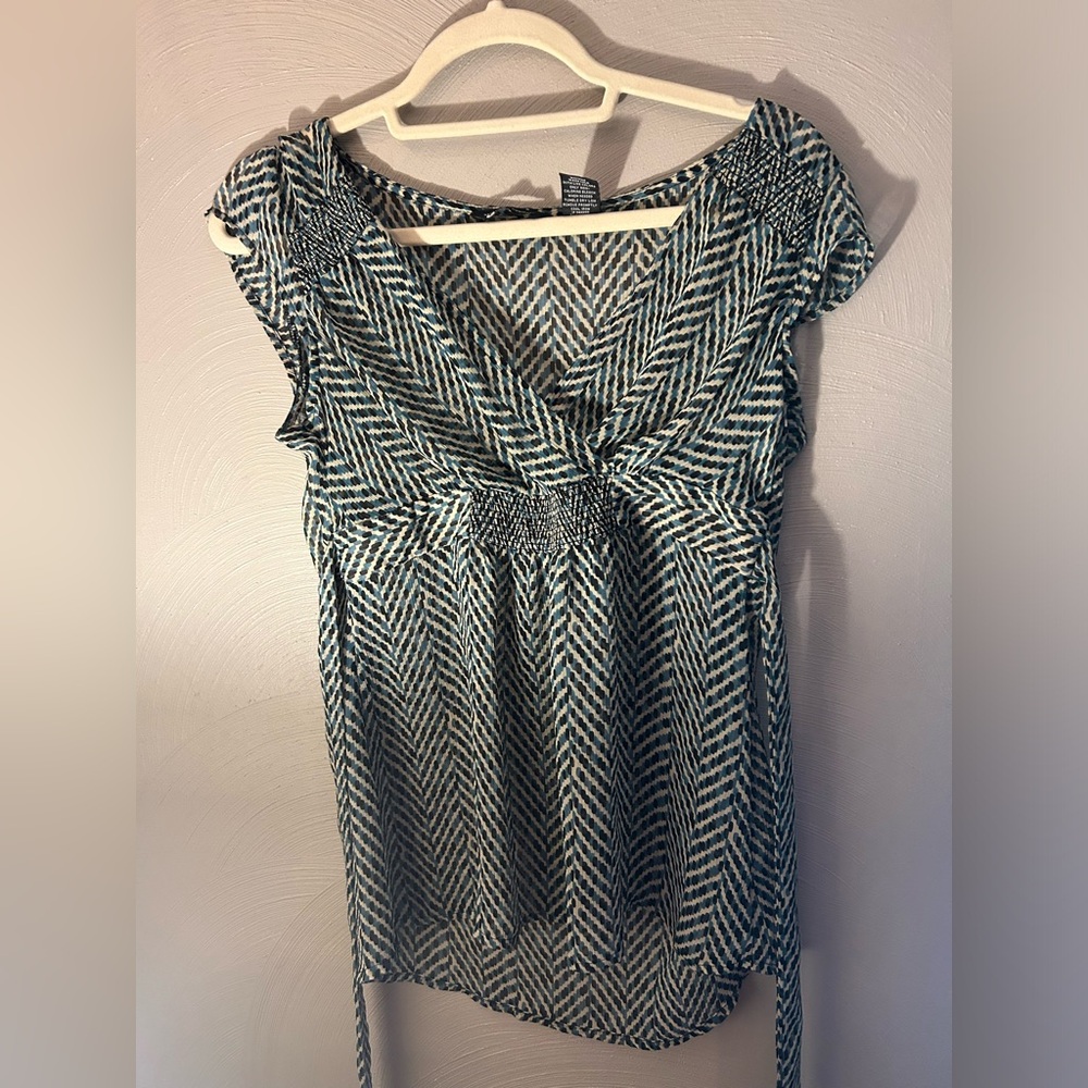 NY& Co Tie Blouse